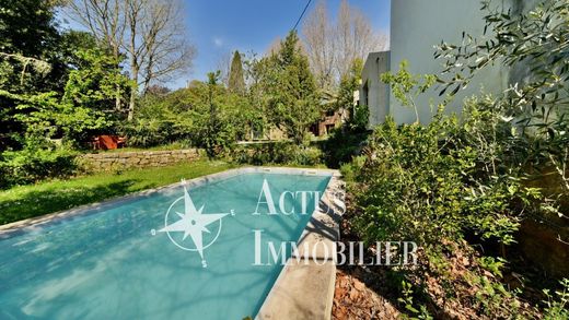 Lüks ev Grans, Bouches-du-Rhône