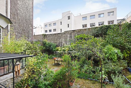 Appartement in Clichy, Hauts-de-Seine