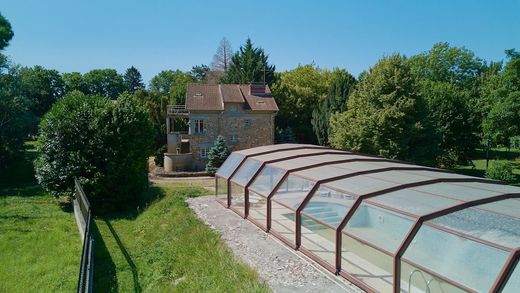 Luxury home in Condé-Sainte-Libiaire, Seine-et-Marne