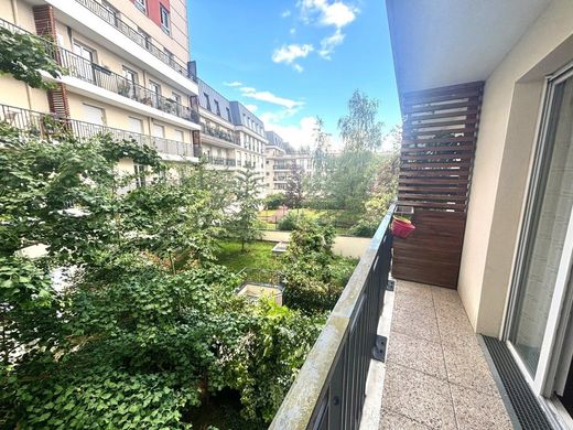 Apartament w Montrouge, Hauts-de-Seine