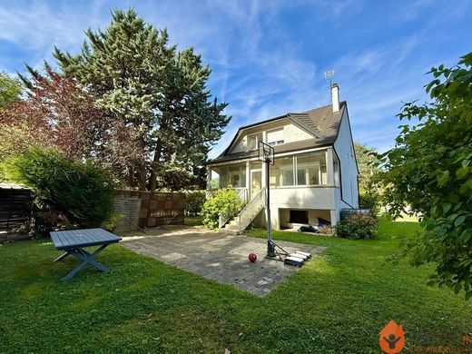 Πολυτελή κατοικία σε Coupvray, Seine-et-Marne