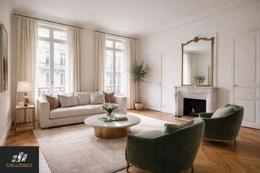 Apartament w Champs-Elysées, Madeleine, Triangle d’or, Paris