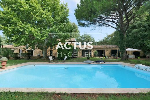 Casa di lusso a Grans, Bocche del Rodano