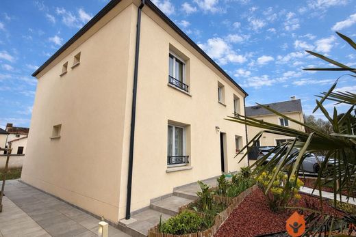 Luxury home in Esbly, Seine-et-Marne