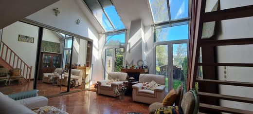 Luxury home in Fontenay-aux-Roses, Hauts-de-Seine