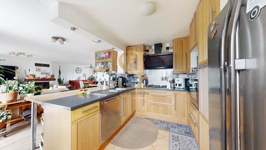 Luxury home in La Ville-du-Bois, Essonne