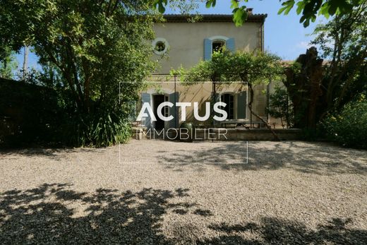 Luxury home in La Roque-d'Anthéron, Bouches-du-Rhône