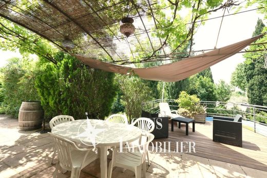 Maison de luxe à Salon-de-Provence, Bouches-du-Rhône