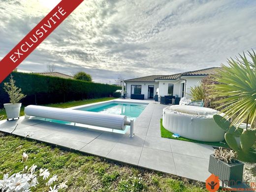 Luxe woning in Cestas, Gironde
