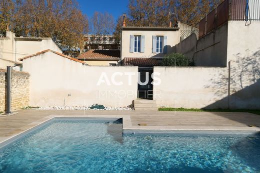 Casa di lusso a Salon-de-Provence, Bocche del Rodano