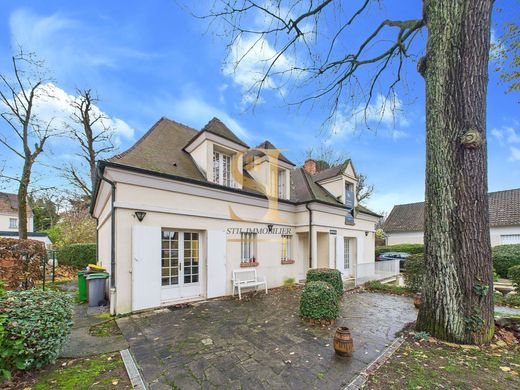 Luxe woning in Draveil, Essonne