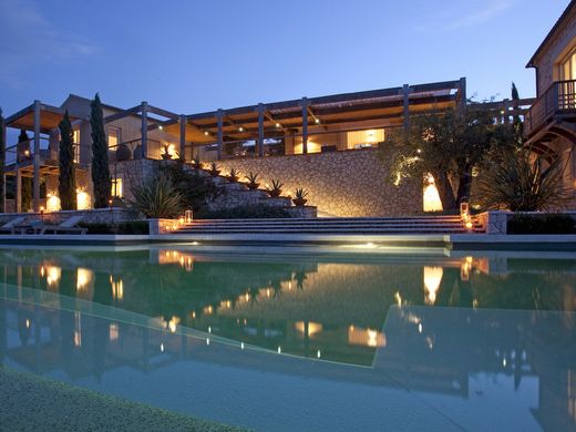 Вилла, Корфу, Nomós Kerkýras