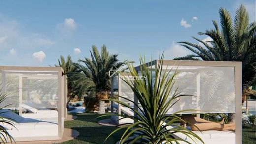 Apartment / Etagenwohnung in Alvor, Portimão