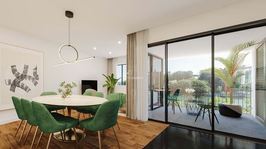 Piso / Apartamento en Lordelo do Ouro, Porto