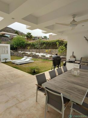 ﻓﻴﻼ ﻓﻲ أليكانته, Provincia de Alicante