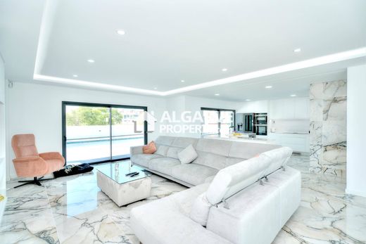 Villa Moncarapacho e Fuzeta, Olhão