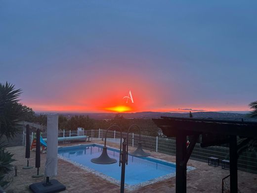 Villa en Loulé (São Clemente e São Sebastião), Loulé