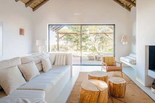 Вилла, Grândola, Distrito de Setúbal