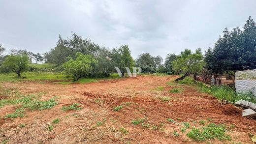 أرض ﻓﻲ Almancil, Loulé