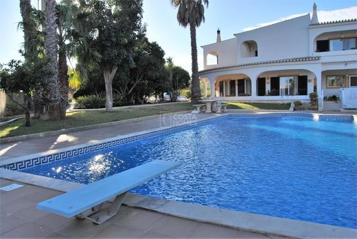 Apartment / Etagenwohnung in Lagoa, Distrito de Faro