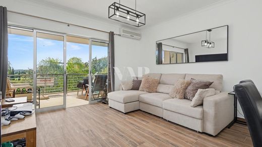 Apartment / Etagenwohnung in Vilamoura, Loulé