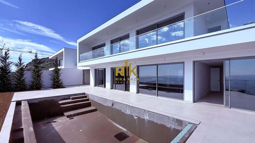 Villa in Calheta, Madeira