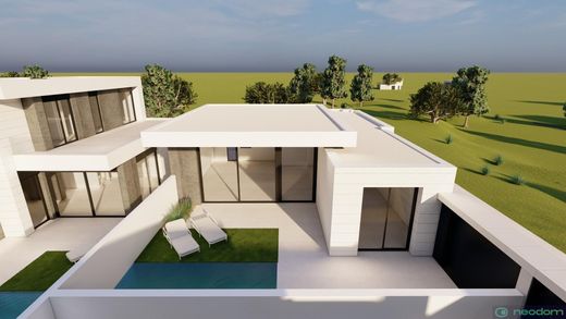 Villa in Pilar de la Horadada, Alicante