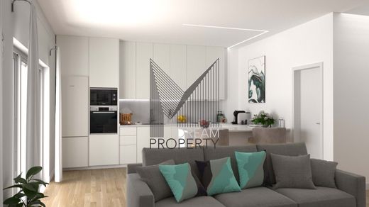 Apartment / Etagenwohnung in Loulé (São Clemente e São Sebastião), Loulé