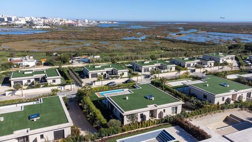 Villa in Montenegro, Faro