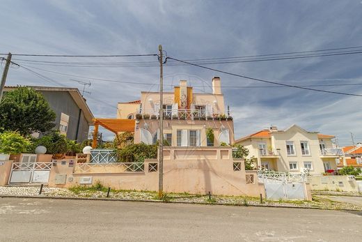 Villa in Loures, Lisbon