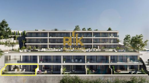 Apartment / Etagenwohnung in Funchal, Madeira