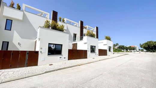 Βίλα σε Moncarapacho e Fuzeta, Olhão