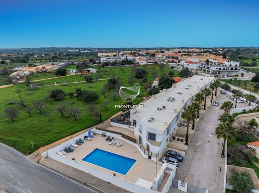 Townhouse in Albufeira e Olhos de Água, Albufeira Municipality