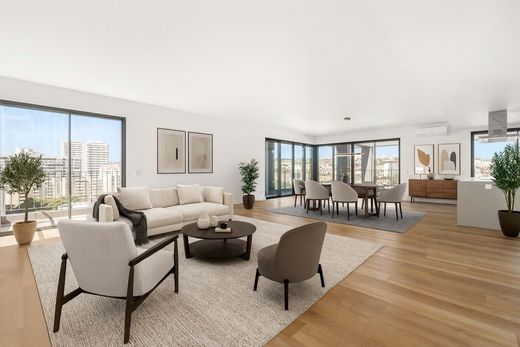 Attico a Oeiras, Lisbona