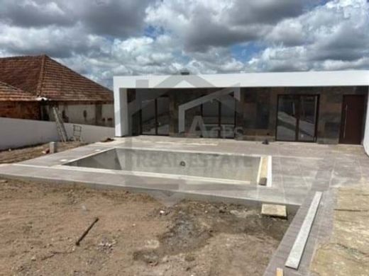 Villa a Caldas da Rainha, Distrito de Leiria