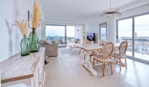 Apartment in Albufeira e Olhos de Água, Albufeira Municipality