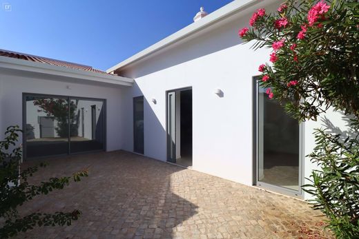 Villa in São Brás de Alportel, Distrito de Faro