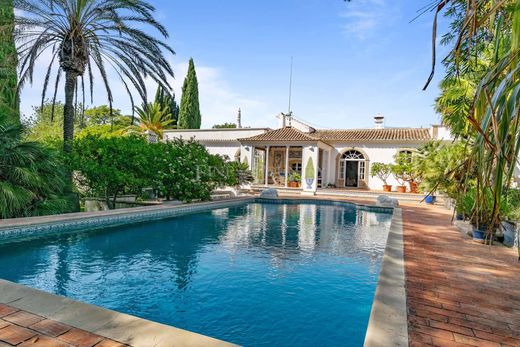 Detached House in Santa Bárbara de Nexe, Faro