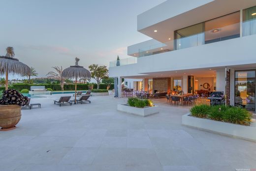 Apartment in Marbella, Malaga