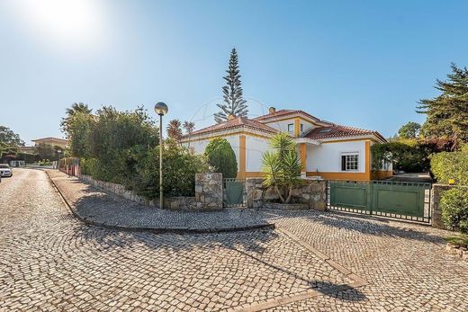 Villa - S.Maria e S.Miguel, S.Martinho, S.Pedro Penaferrim, Sintra
