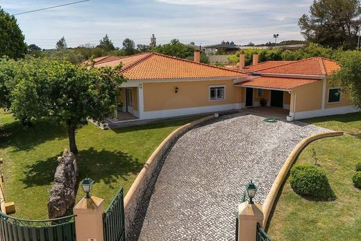 Villa Benedita, Alcobaça
