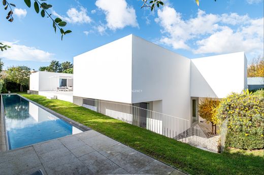 Villa a Oeiras, Lisbona