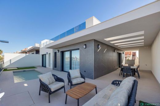Villa in Torrevieja, Alicante