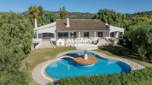 Villa for sale in Conceição e Estoi