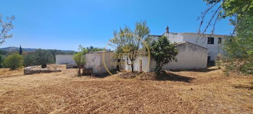 Вилла, Лола, Loulé