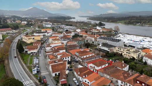 Vila Nova de Cerveira, Distrito de Viana do Casteloのアパートメント・コンプレックス