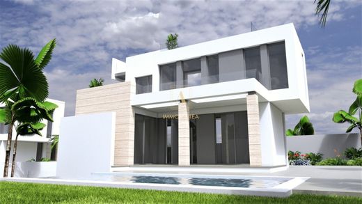 Villa in Torrevieja, Alicante