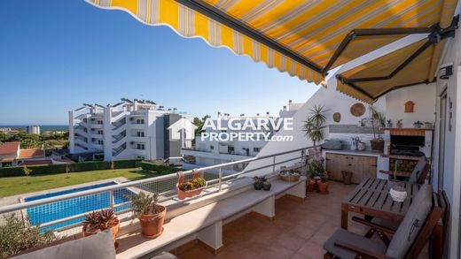 Apartment in Quarteira, Loulé