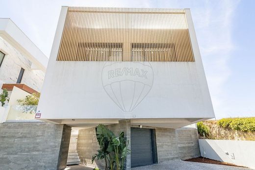 Villa a Loures, Lisbona