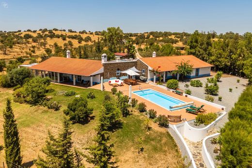 Villa in Mértola, Distrito de Beja